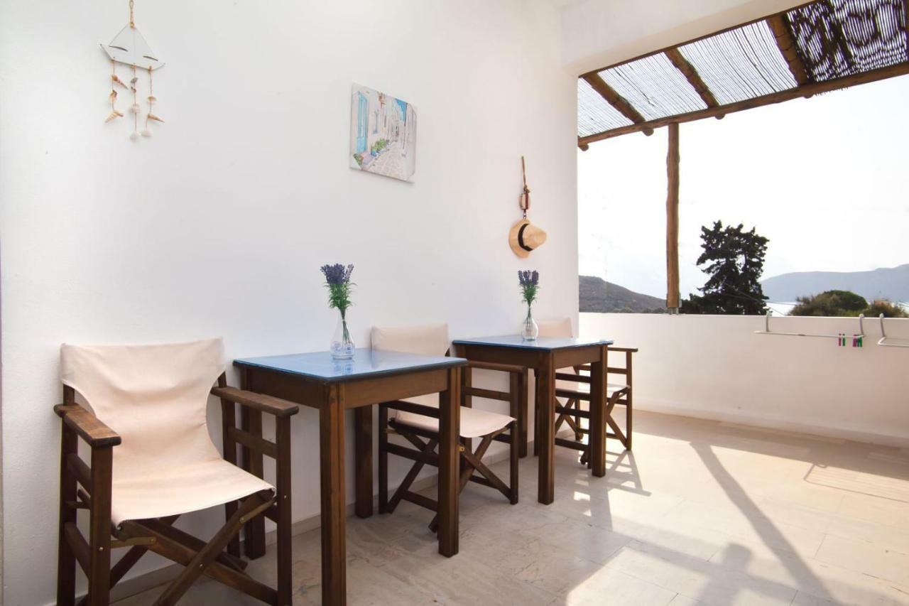 Manolakis Pizanias Apartment Emborios Exterior photo